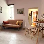 Dino Apartamento